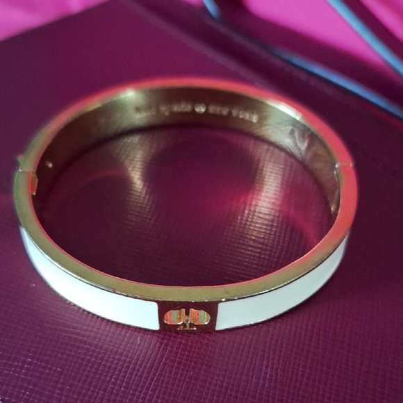 Kate Spade Gold and Ivory Enamel Bracelet EUC - Picture 1 of 6